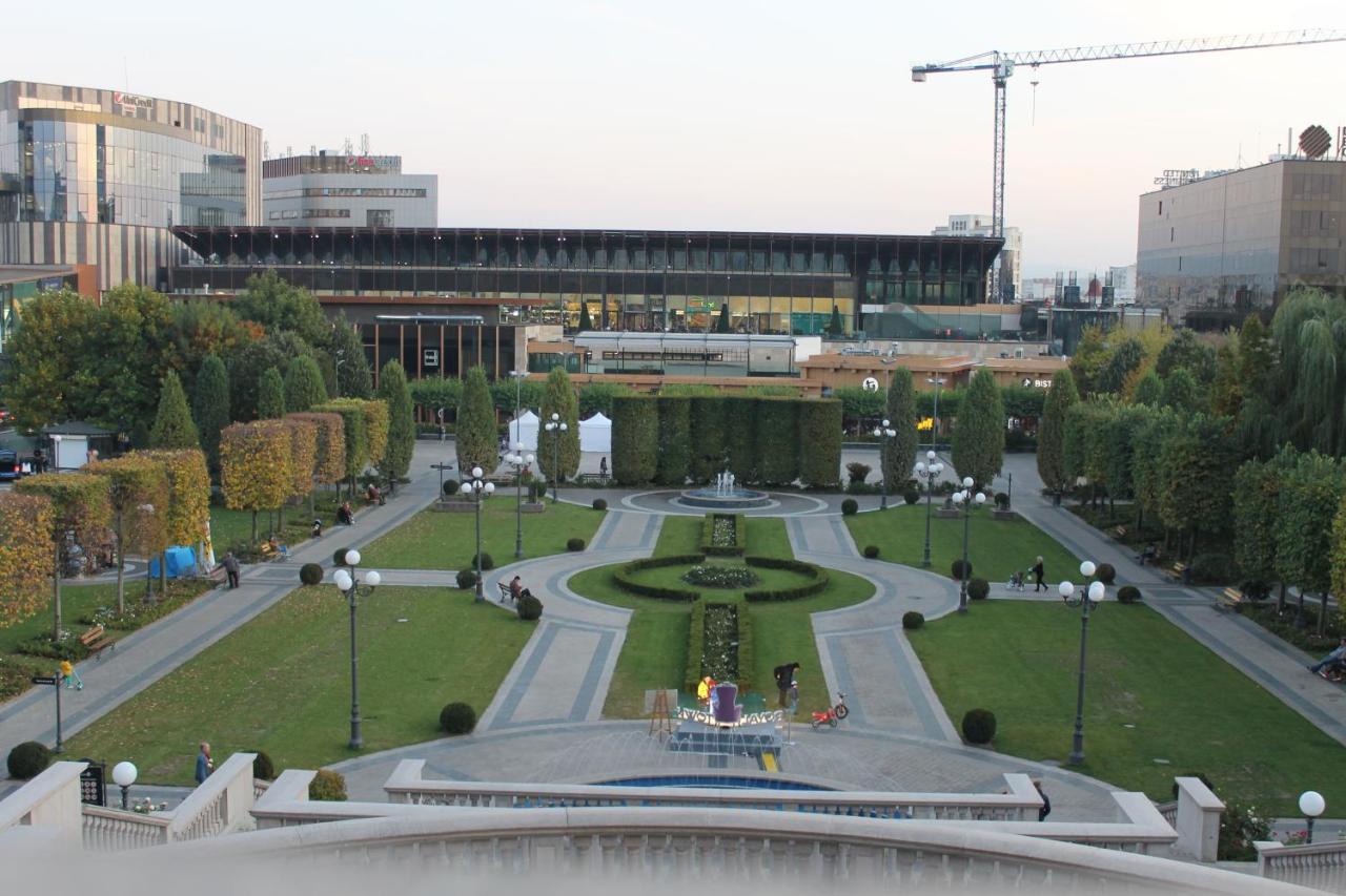 Simona Apartament Palas Mall Iasi Exterior photo